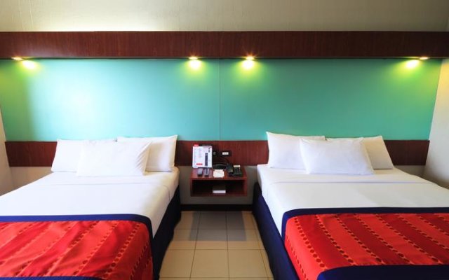 Microtel Inn & Suites By Wyndham Eagle Ridge