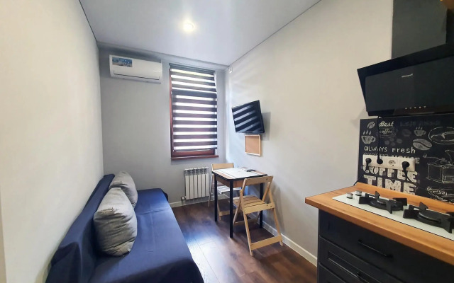 Apartment to Live in the Mountains on Resettlednaya street