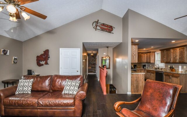 Light My Fire 5 Bedroom House