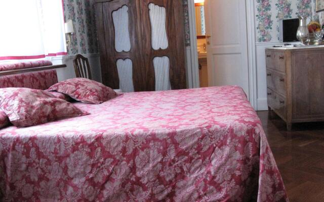 Guest House Arco dei Tolomei