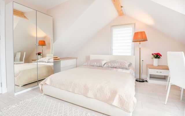 Sun Shine Apartments