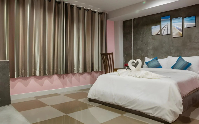 The Guest Hotel - Hostel