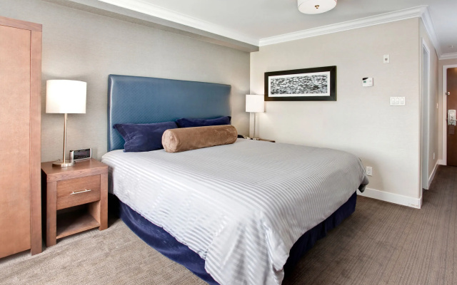 Sandman Signature Prince George Hotel
