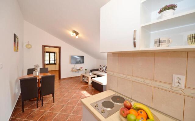 Apartment Atina