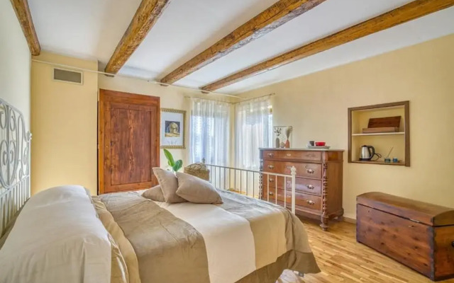 Villa Bentivoglio - Holiday Home With Swimming Pool