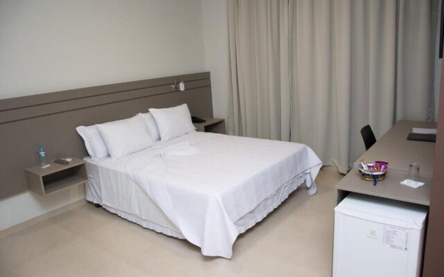 Pak Suítes Hotel