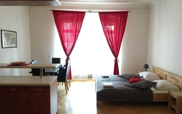 Charles Bridge Apartments