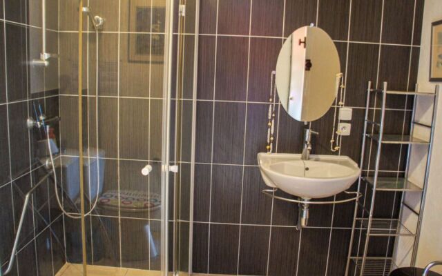 House Gevanac Crozon-Morgat