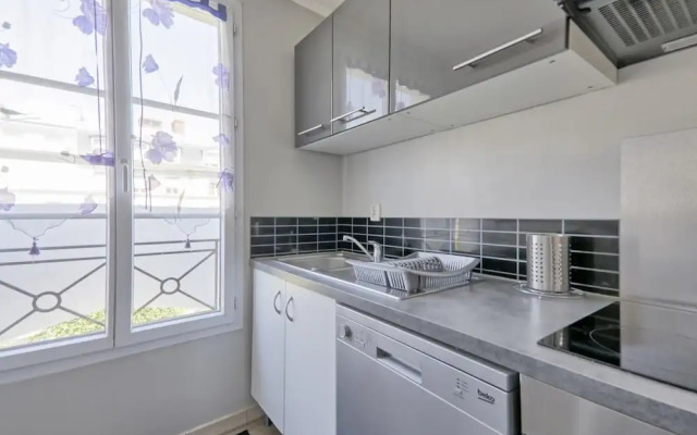 Parkside Apartment I