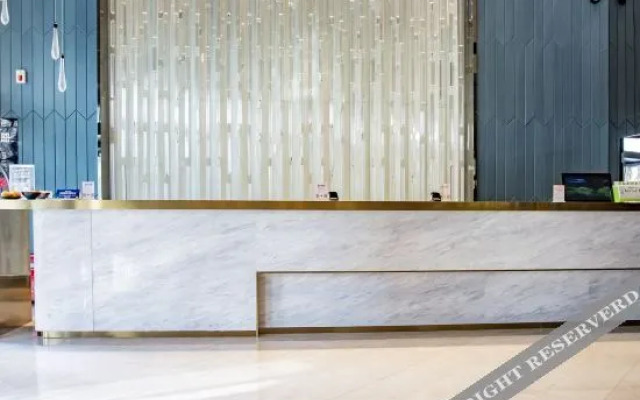 Orange Hotel Select (Chongqing Guanyin Bridge)