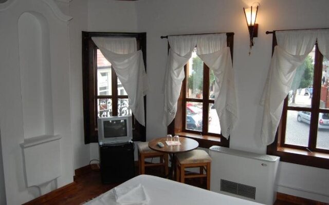 Kazasovata Guest House