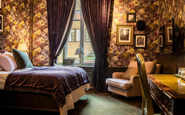Hotel Pigalle
