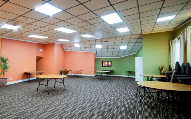 Super 8 Washington/greenville Area