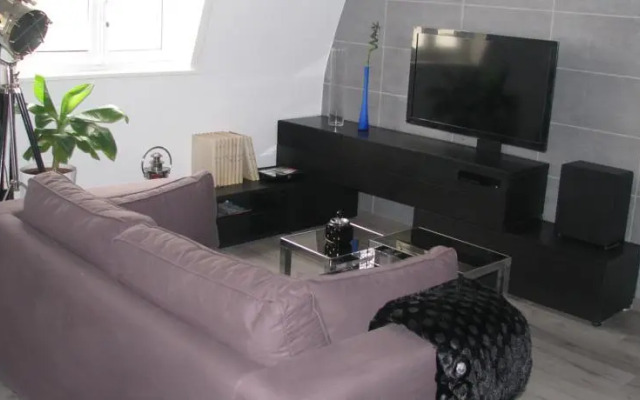 Apartment Brussels Louise Chatelain