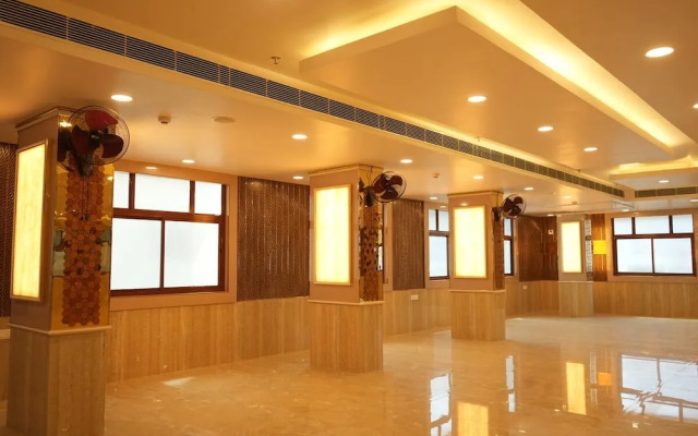 Hotel Golden Palace