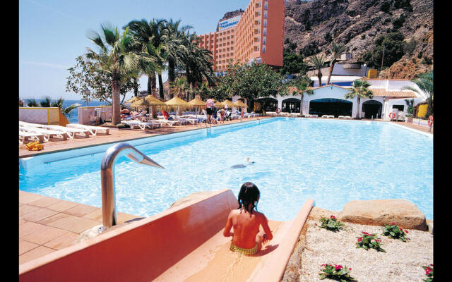 Diverhotel Odyssey Aguadulce