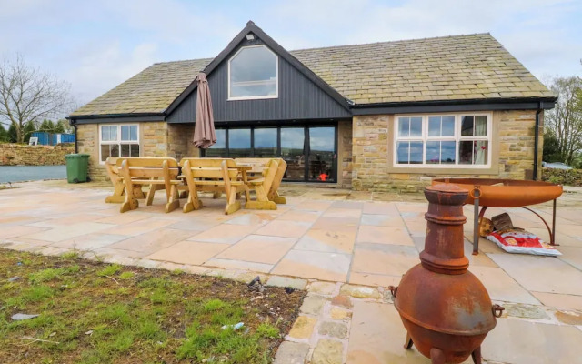 Meadow Top Farm Barn