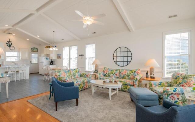 Sea Glass by Oak Island Accommodations