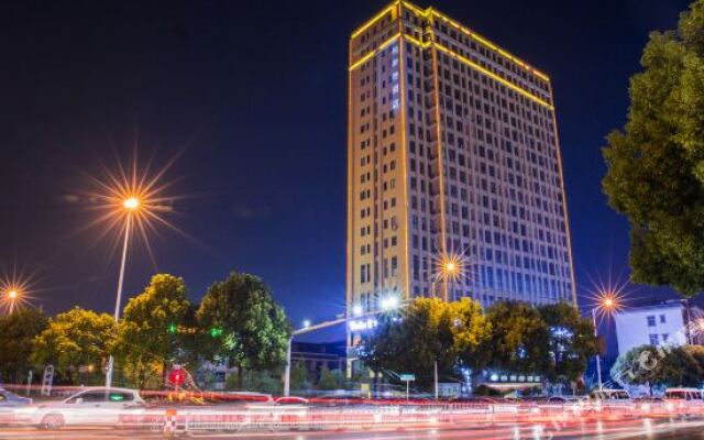 柏斯特酒店(商学院汽车西站店)