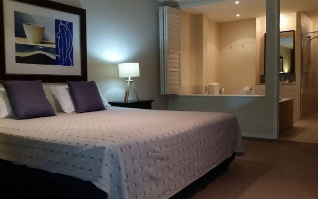 Marine Boutique Apartments