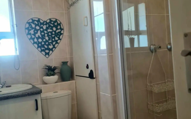 Point Village Accommodation - Ocean Two 42