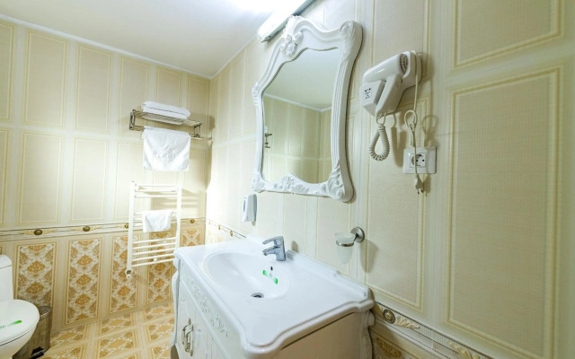 Hotel Helin Central