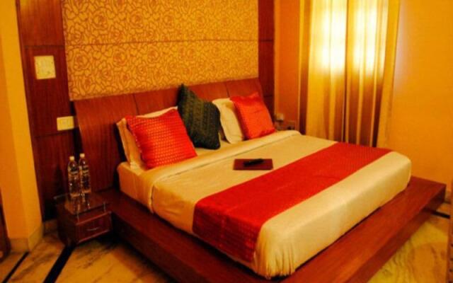 Avadh Hotel & Banquets