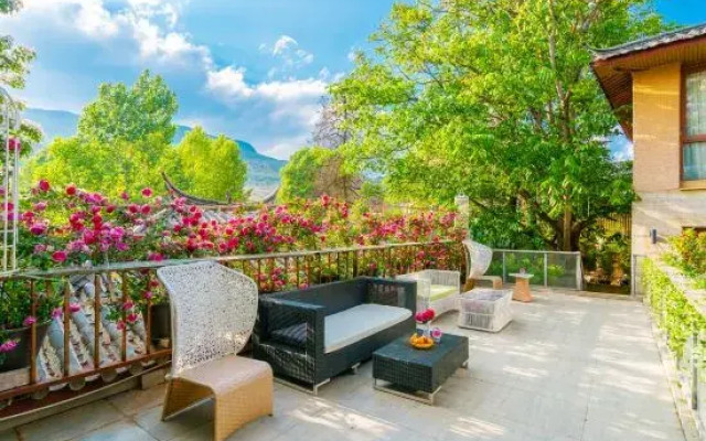 Lijiang Zuihuatang Inn (Shuhe Ancient Town)