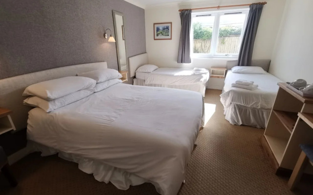 River Haven Hotel