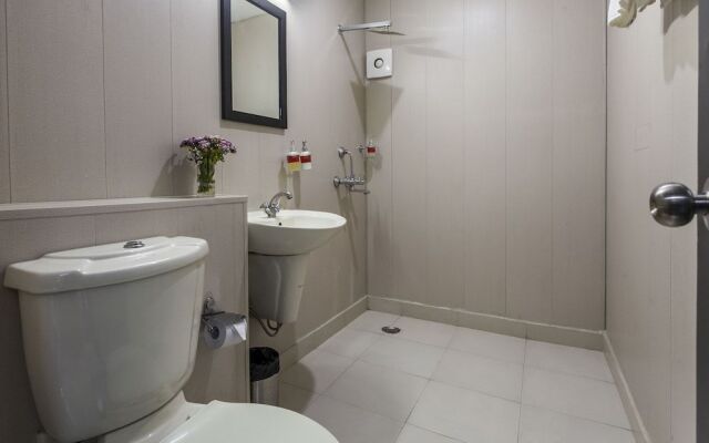 OYO Townhouse 002 Green Park