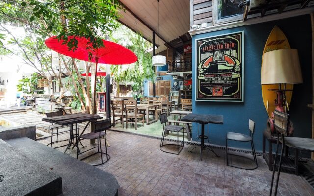 OYO 988 Good Morning Chiang Mai Tropical Inn