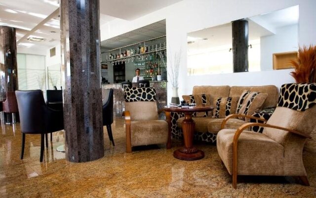 Hotel Zoo