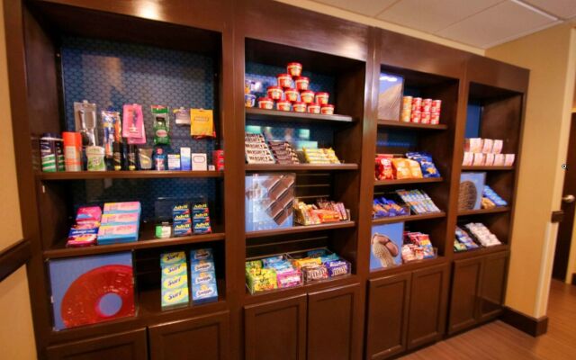 Hampton Inn & Suites Jacksonville - Beach Blvd/Mayo Clinic