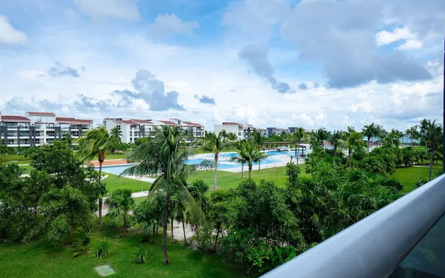 Mareazul 2 Bedroom Condo