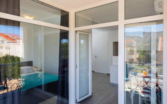 Brand New Apartment Nebo