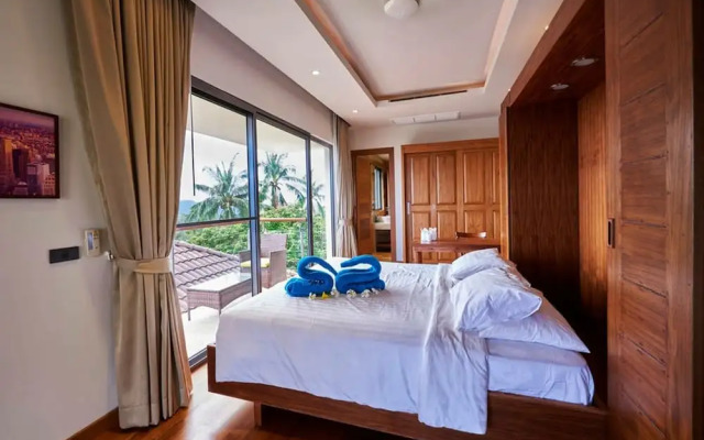 5 Bedroom Seaview Villa Lamai