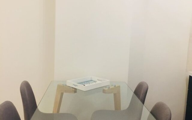 Sols M2 White Modern Apartments