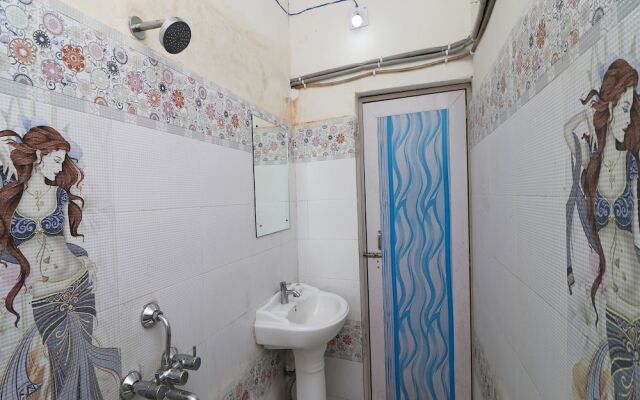 OYO 15568 Khandagiri Guest House