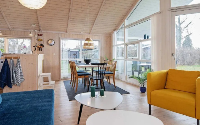 6 Person Holiday Home in Vaeggerlose-by Traum
