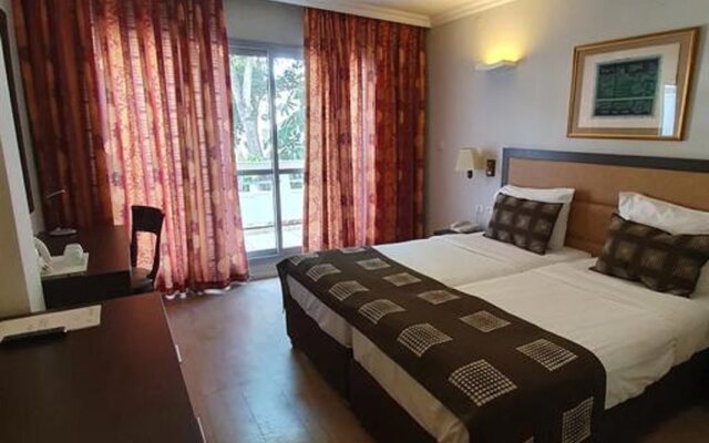 Kfar Maccabiah Hotel and Suites