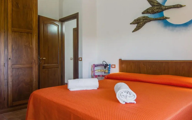 Pretty Holiday Home in Gubbio With Garden
