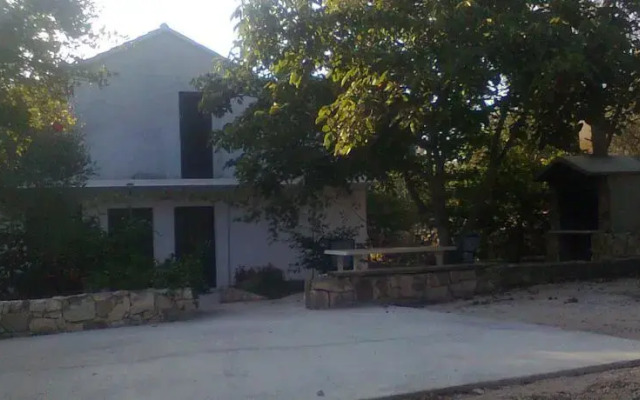 Anita Apartments