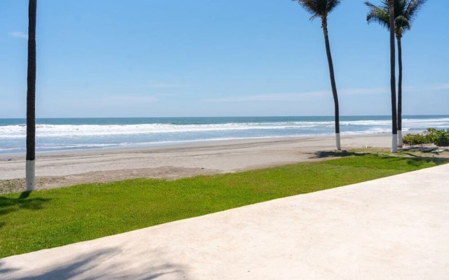 Apartamento Espacioso con Vista al Mar