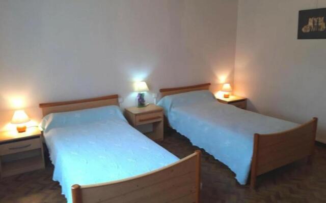 Gîte Saint-Julien-d'Armagnac, 3 pièces, 4 personnes - FR-1-360-169