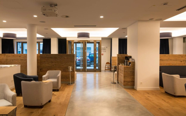 Bayer 89 Vi Vadi Hotel