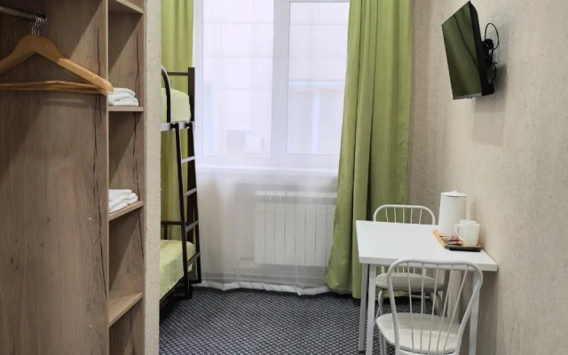 Guest House on Partizanskaya