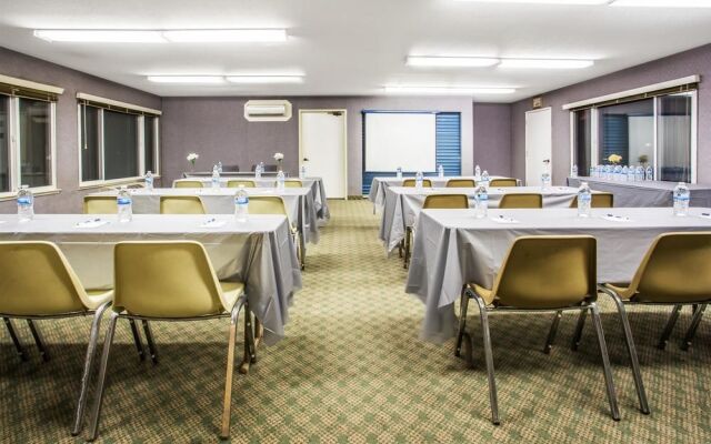 Travelodge By Wyndham Turlock