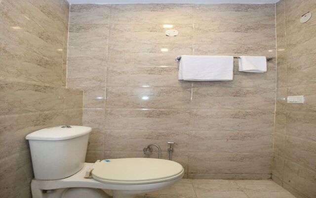 OYO 9951 Hotel Satkar Avenue