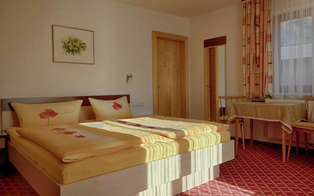 Spacious Apartment in Aschau im Zillertal With Balcony