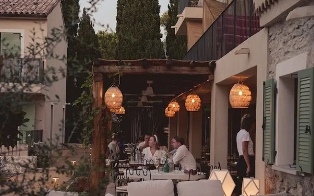 Boutique-Hôtel et Restaurant Basgi Basgi